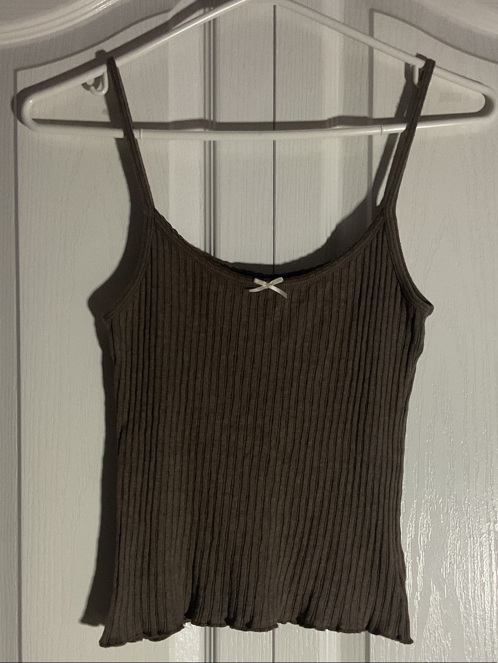BRANDY MELVILLE Ribbed Spaghetti Strap Tank Top - Brown